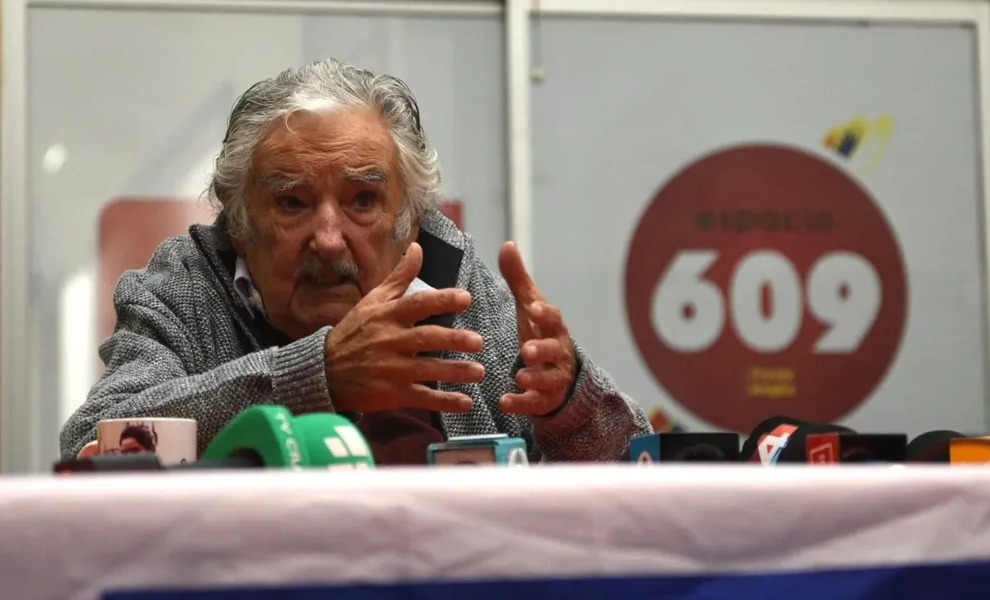 José Mujica is discharged from hospital after being hospitalized on Monday